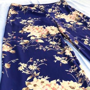 Lush wide leg floral pant 🌸🌺🌷
